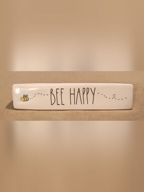 Like-New! Rae Dunn Artisan Collection Home Decor Piece